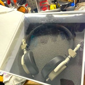 Aiaiai capital professional headphone new